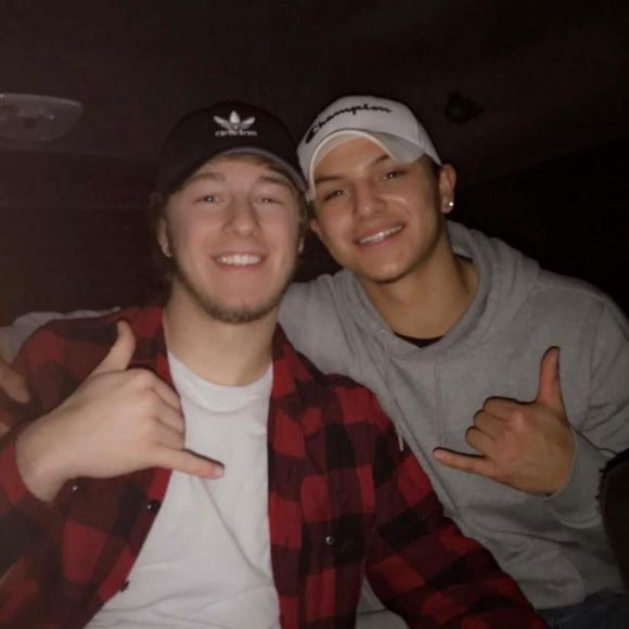 Meet your Posher, Tommy - Picture 1 of 1